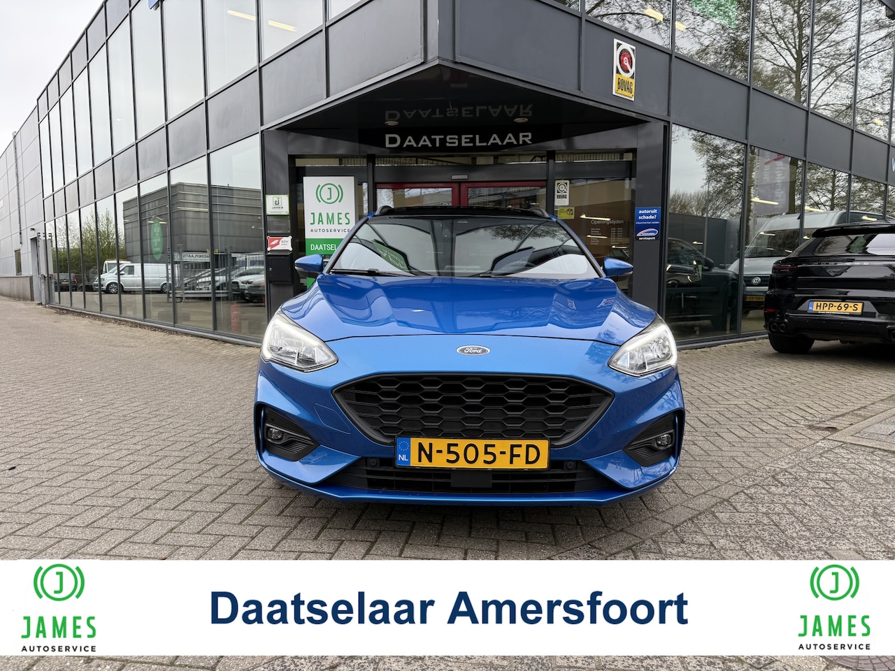 Ford Focus Wagon - 1.5 EcoBoost ST Line X Business Panoramadak/Camera/B&O - AutoWereld.nl