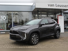 Toyota Yaris Cross - 1.5 HYBRID 115 STOEL-STUUR-RUITENWISSER. VERW. KEYLESS DRAADLOZE TEL. LADER LED KOPLAMPEN