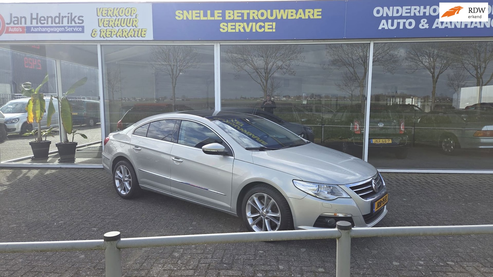 Volkswagen Passat CC - 1.8 TSI 4p. 1.8 TSI 4p. - AutoWereld.nl