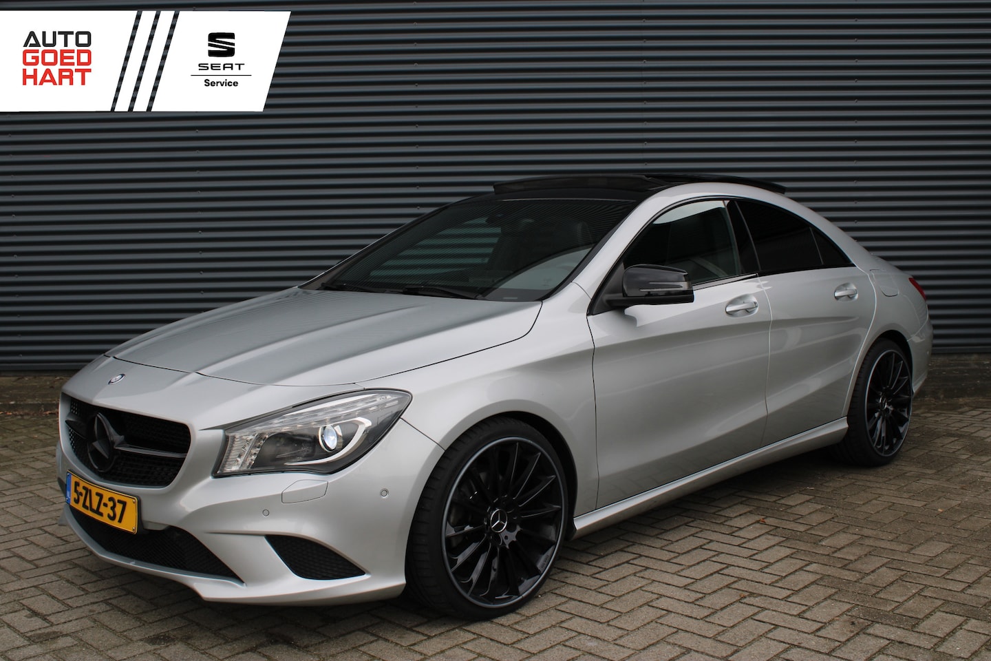 Mercedes-Benz CLA-Klasse - 180 Ambition Panoramadak Led - AutoWereld.nl