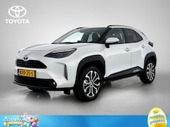 Toyota Yaris Cross - 1.5 Hybrid 115 First Edition Onderweg-naar-dealer