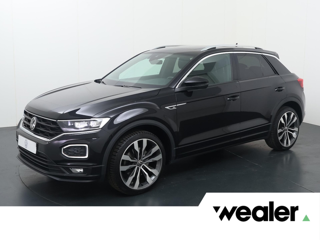 Volkswagen T-Roc - 1.5 TSI Sport Business R | 150 PK | Automaat | Panoramadak | Achteruitrijcamera | Adaptive - AutoWereld.nl