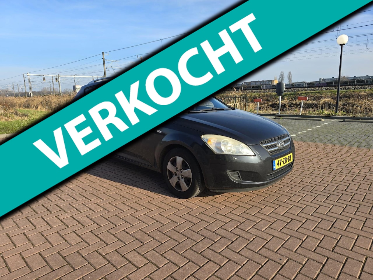 Kia Cee'd Sporty Wagon - 1.4 X-tra / AIRCO / ELEC. PAKKET - AutoWereld.nl