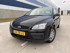 Ford Focus Wagon - 1.6-16V Champion APK 01-27/AIRCO/ELEC.RMN
