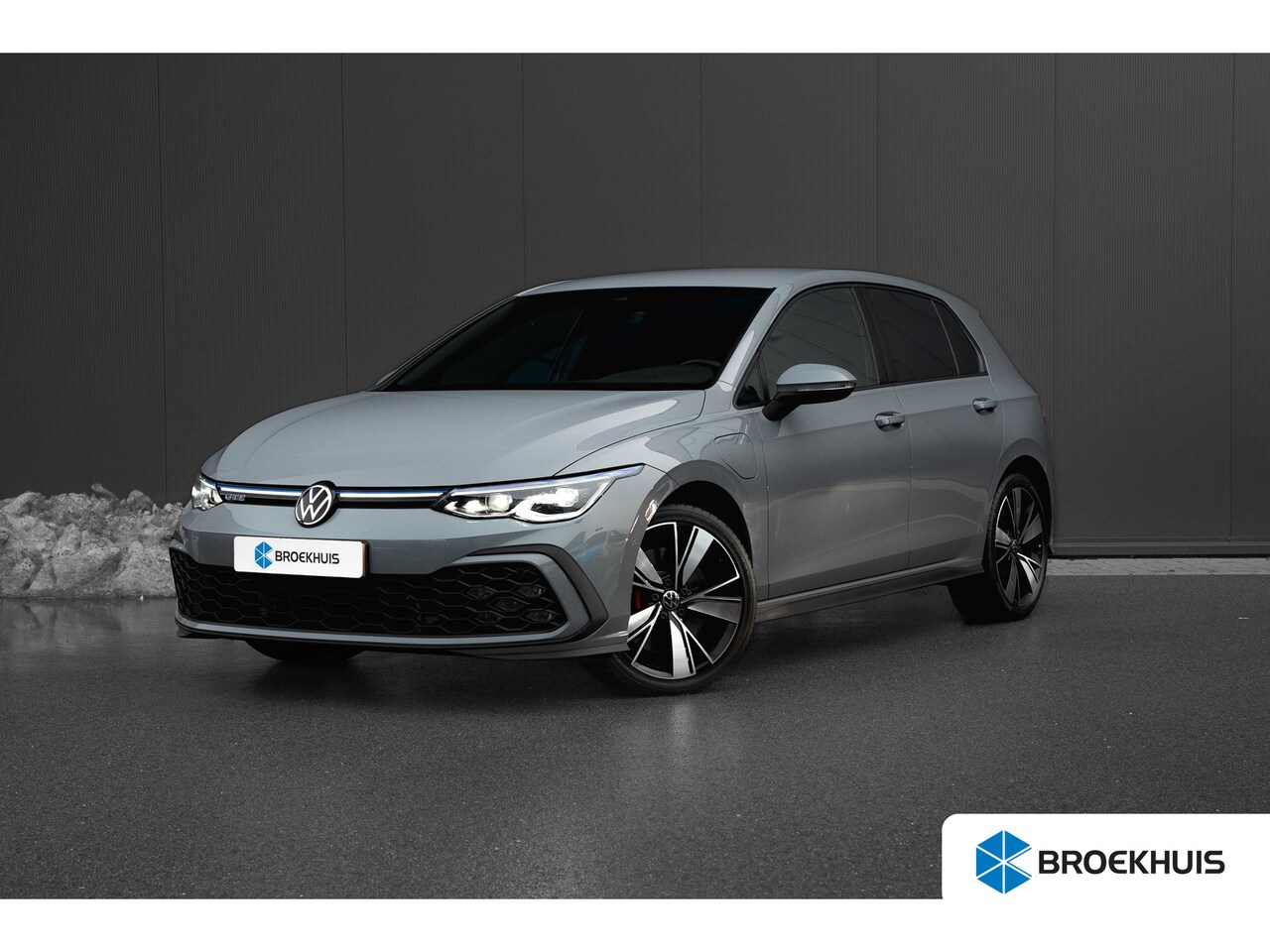 Volkswagen Golf - 1.4 TSI eHybrid 245PK GTE | Camera | Adaptive Cruise | Keyless | 18" | Stuur & Stoelverwar - AutoWereld.nl
