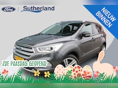 Ford Kuga - 1.5 EcoBoost 182 PK Titanium Automaat | Trekhaak | Winterpack | Electrische achterklep | C