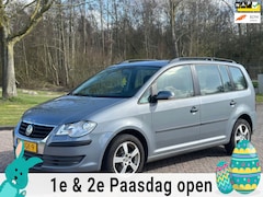 Volkswagen Touran - 1.4 TSI Trendline/5 PERS/AIRCO/PARKEERSENS ACHTER