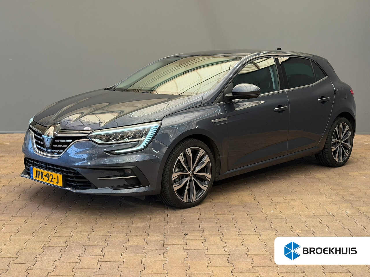 Renault Mégane E-Tech - 1.6 Plug-In Hybrid 160 Techno Camera | Navigatie | Climate Control | Stoel & Stuurverwarmi - AutoWereld.nl