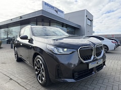BMW X3 - 30e xDrive M Sport Pano-Dak | Iconic Glow | 360-Camera | Leer