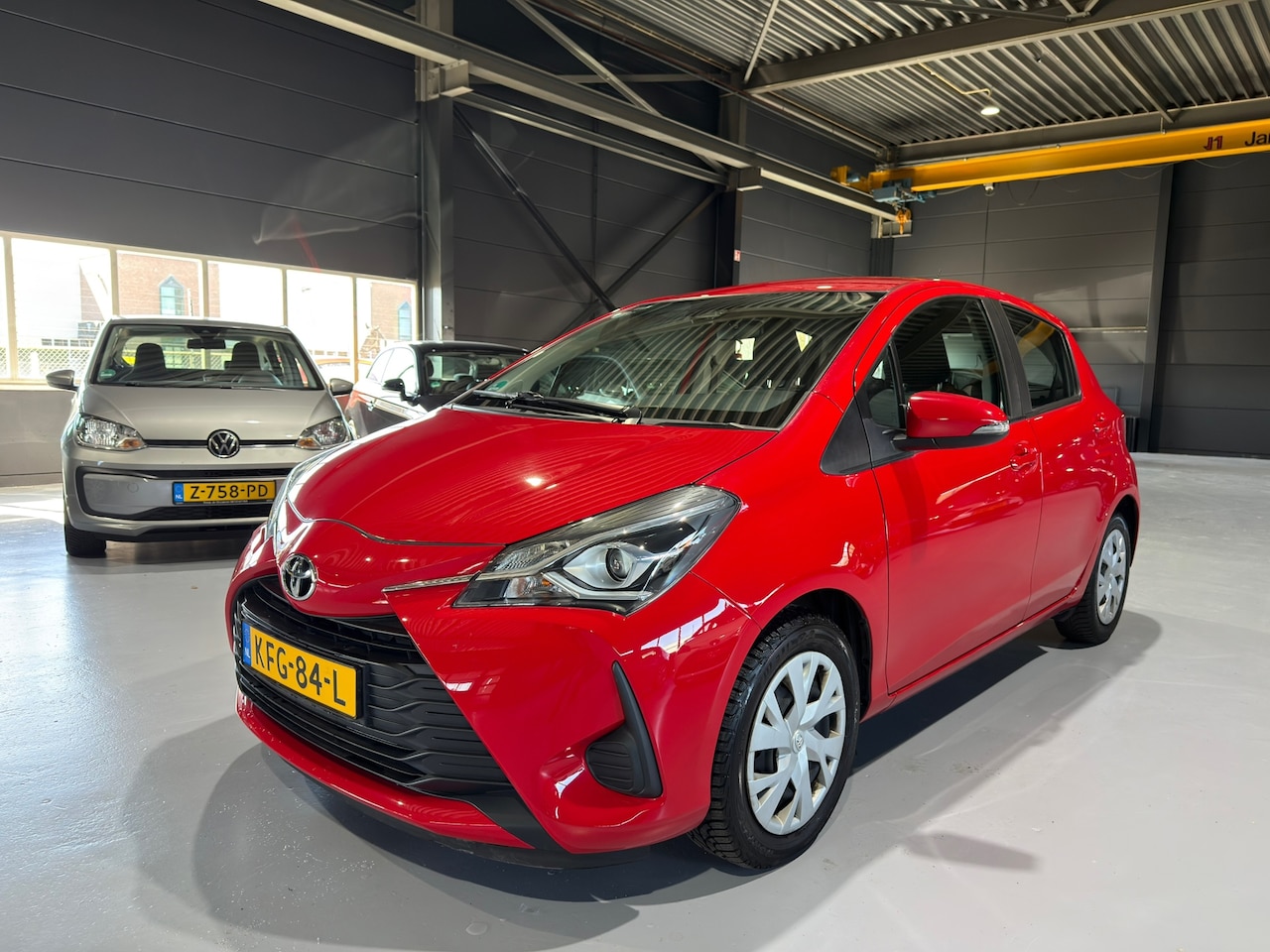 Toyota Yaris - 1.0 VVT-i Comfort Dealeronderhouden |1ste Eignr. - AutoWereld.nl
