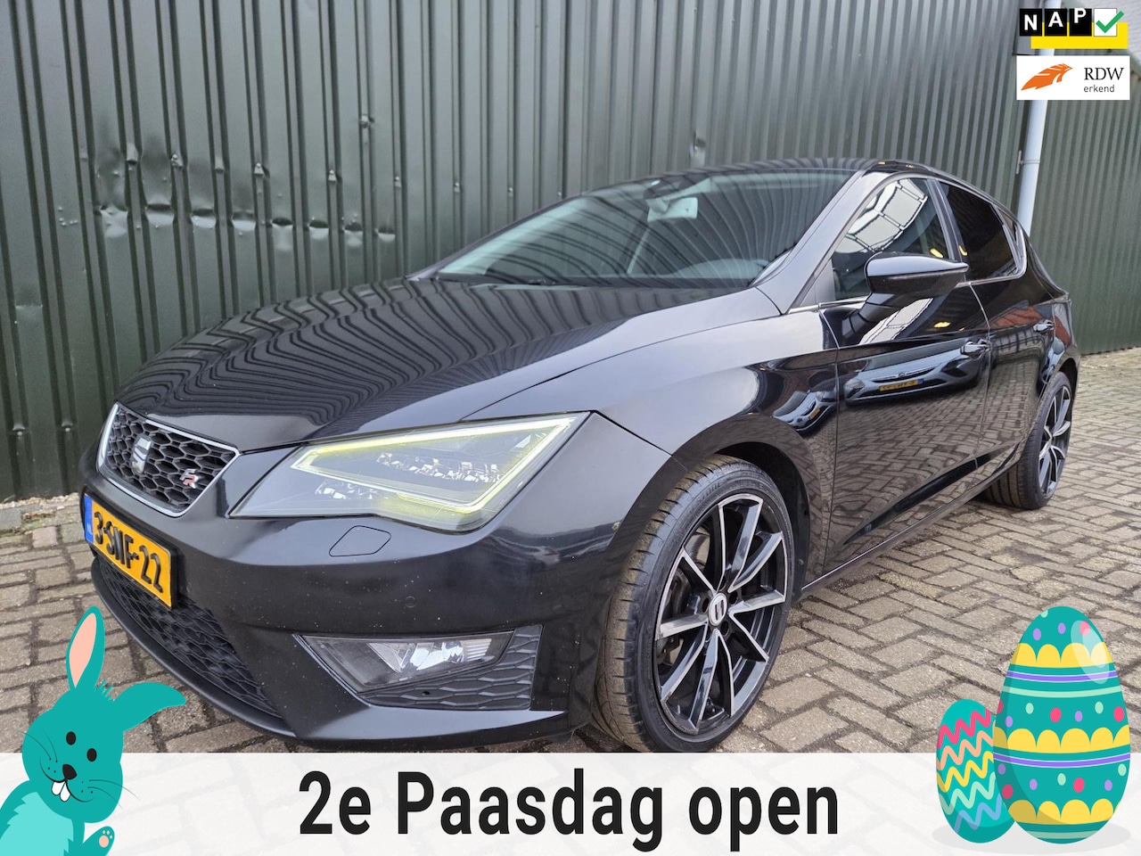 SEAT Leon - 1.6 TDI FR Line LEDER - AutoWereld.nl