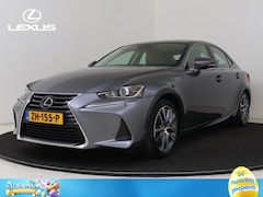 Lexus IS - 300h Hybrid Edition 30 | Premium Navigatie | Safety System | Parkeersensoren | Schuifkante