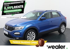Volkswagen T-Roc - 1.0 TSI Style | 110 PK | Climate control | Navigatiesysteem | Adaptive cruise control | na
