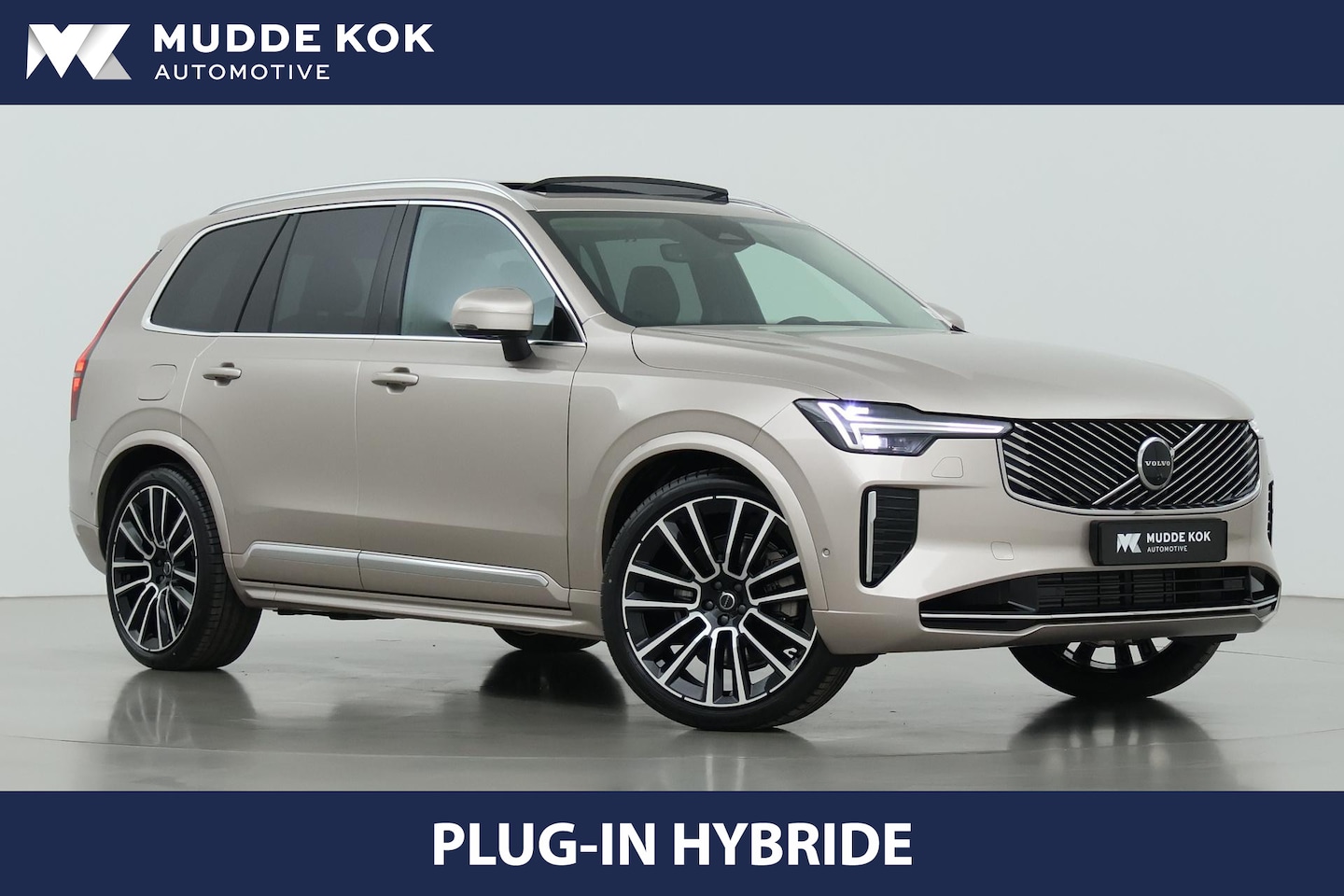 Volvo XC90 - T8 Plug-in hybrid Ultra Bright | Luchtvering | Bowers&Wilkins | Trekhaak | Massage+Ventila - AutoWereld.nl