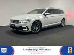 Volkswagen Passat - 1.4 TSI PHEV GTE Business | NAVI | STANDKACHEL | TREKHAAK | KEYLESS | ACC |