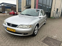 Opel Vectra - 1.6-16V Business Edition Bj.2000 Kmst.283639 met APK tot 20-03-2027
