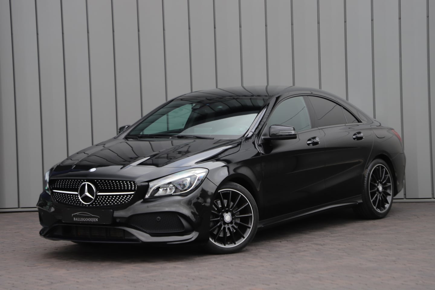 Mercedes-Benz CLA-Klasse - 220d AMG | Keyless-go | Sfeerverlichting | Led | Standkachel | Memory | Leder | Clima | Ca - AutoWereld.nl