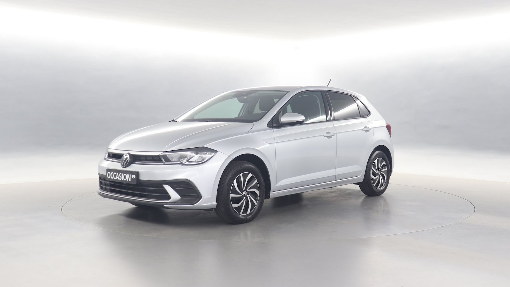 Volkswagen Polo - 1.0 TSI 95pk Life Edition / Navigatie / Keyless / Stoelverwarming / Camera - AutoWereld.nl