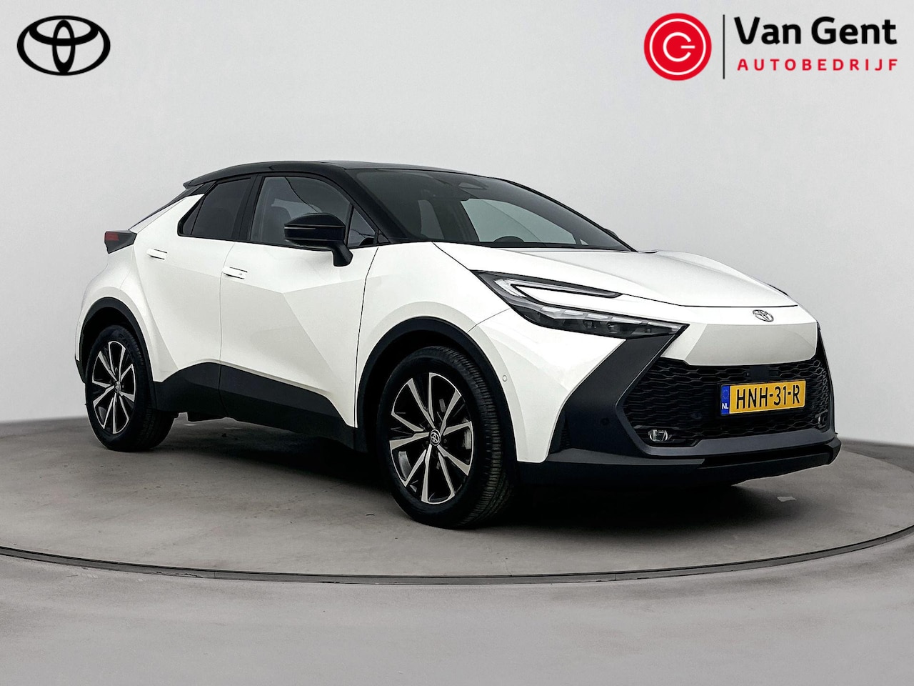 Toyota C-HR - 1.8 Hybrid 140 First Edition | Apple Carplay / Android Auto | 360 camera | Adaptive Cruise - AutoWereld.nl