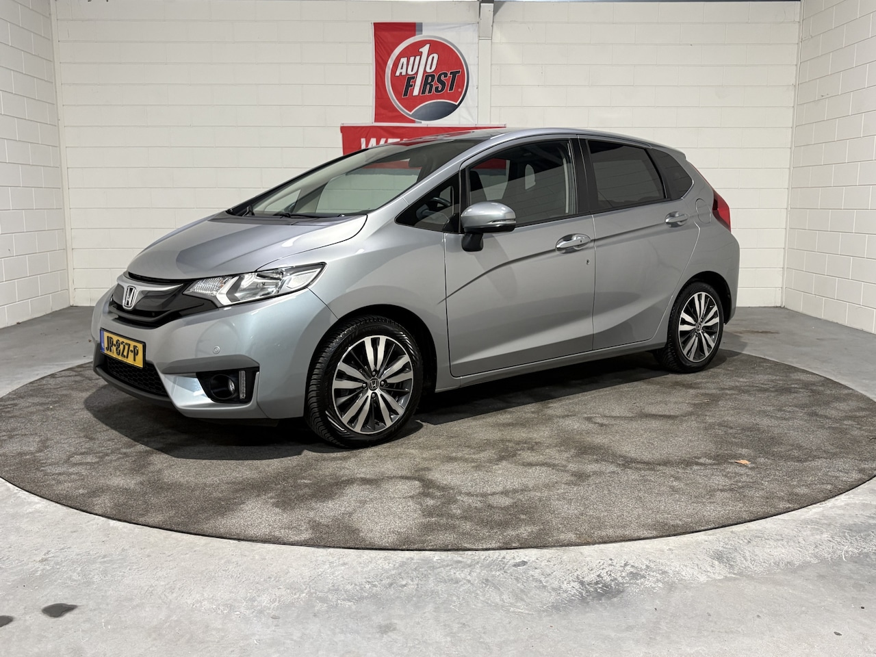 Honda Jazz - 1.3 i-VTEC Elegance 1.3 i-VTEC Elegance, Automaat, Org NL auto, Achteruitrijcamera, Navi, Cruise, Clima, Parke - AutoWereld.nl