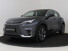 Lexus LBX - Relax 2WD Advanced Pack | HUD | 360 Camera