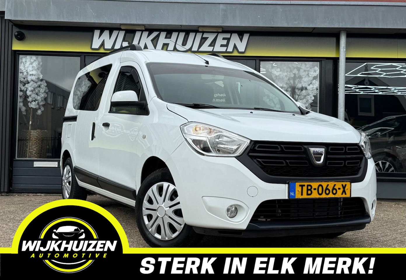 Dacia Dokker - 1.6 SCe met Airco !!! Trekhaak !!! Cruise !!! Nap !!! - AutoWereld.nl