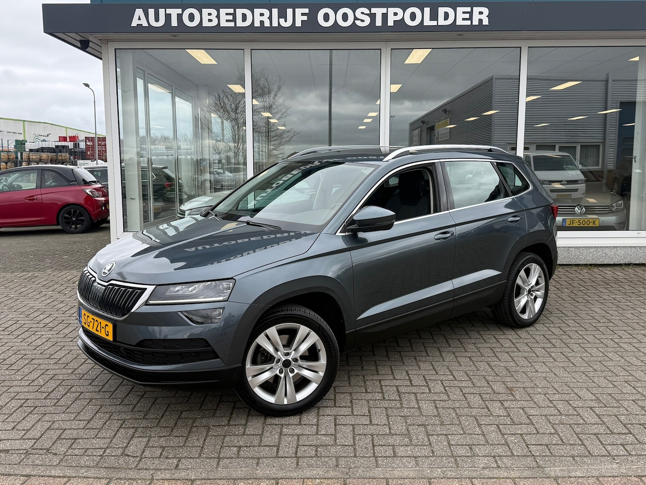 Skoda Karoq - 1.5 TSI ACT Style Business 1.5 TSI ACT Style Business - AutoWereld.nl