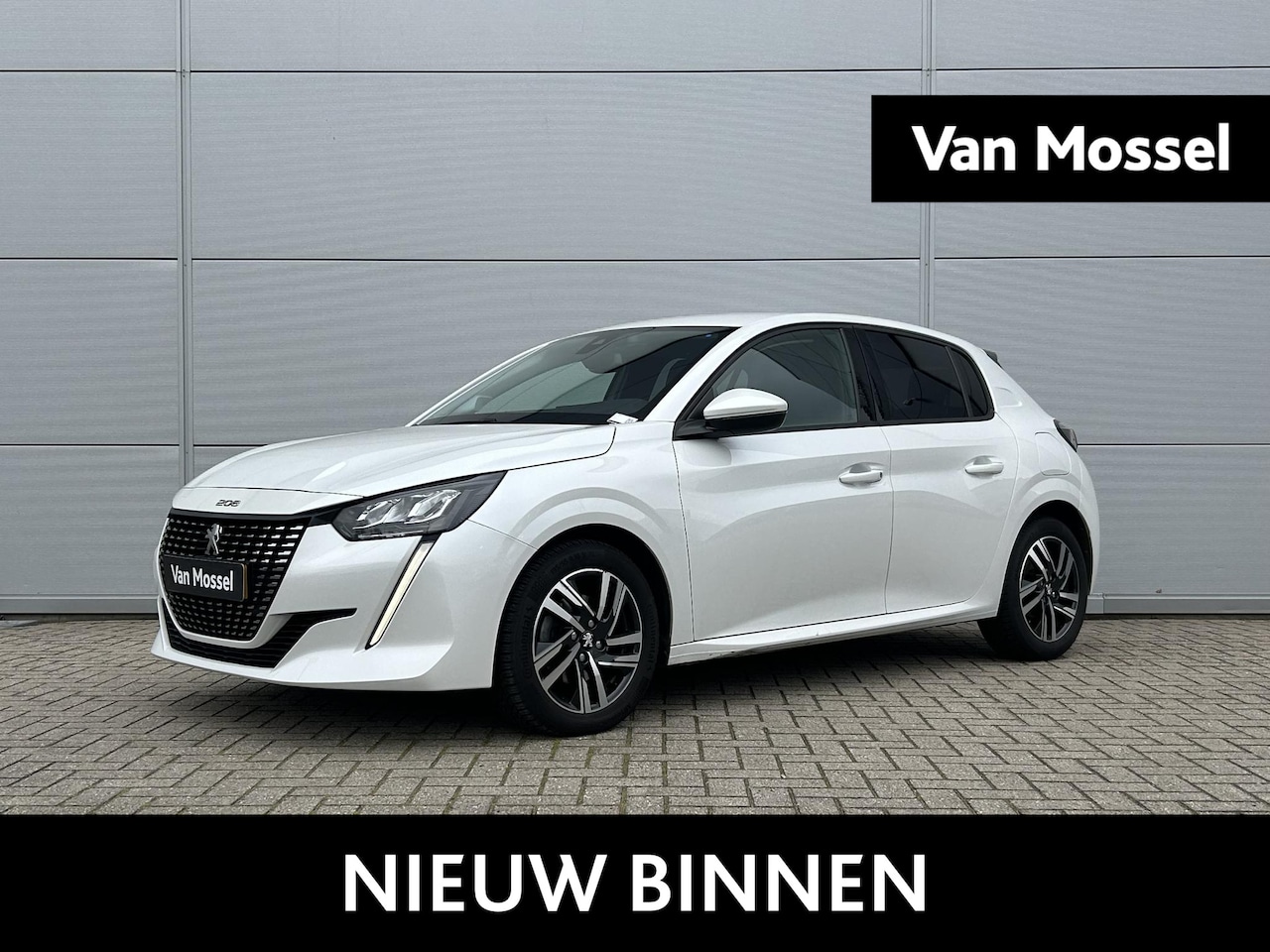 Peugeot 208 - 1.2 PureTech Allure Pack | Navigatie | Cruise Control | Parkeerhulp | Draadloos opladen | - AutoWereld.nl