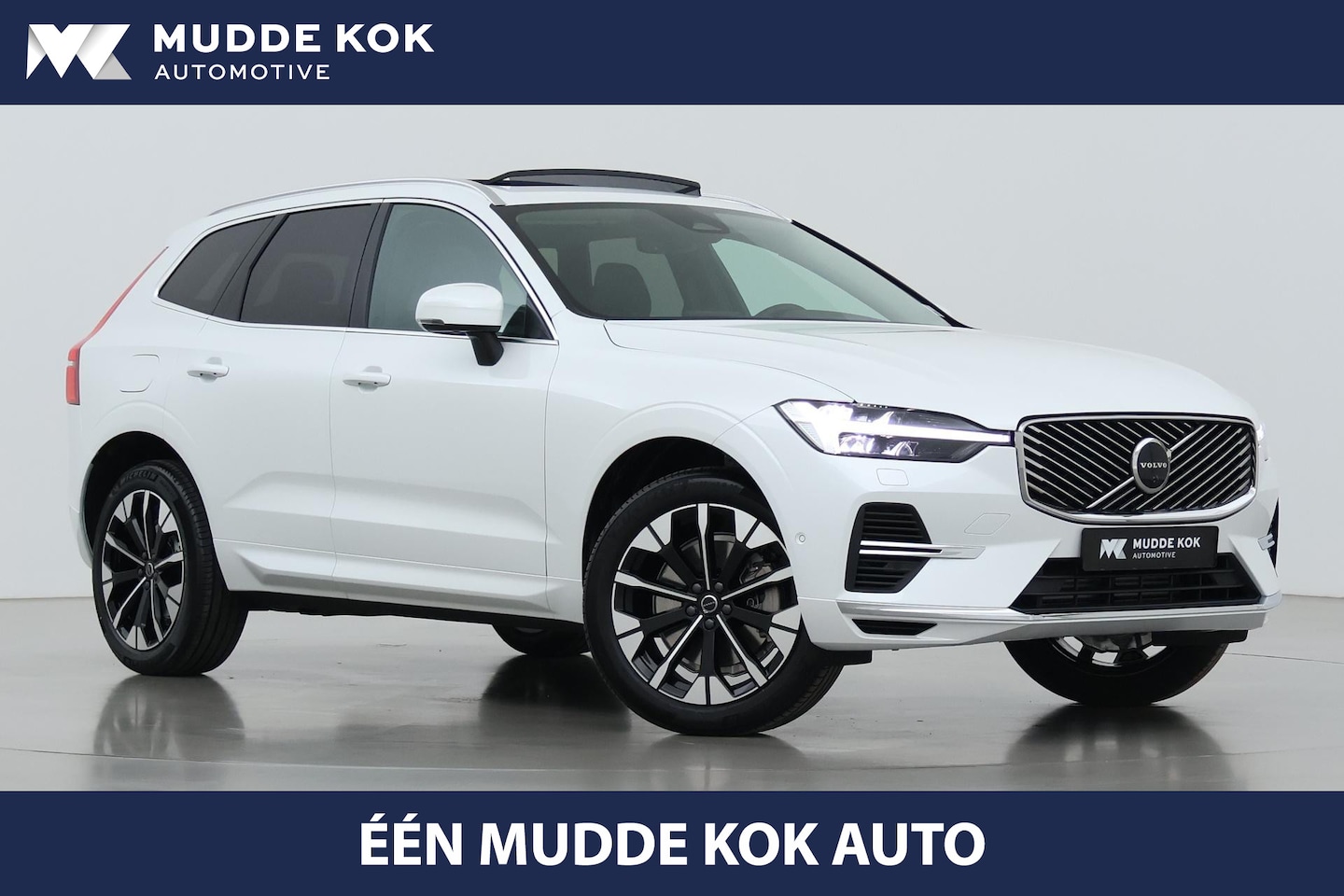 Volvo XC60 - T6 Plug-in hybrid Ultra Dark | NIEUW | Panoramadak | 360° Camera | Head-Up | ACC | Stoel+S - AutoWereld.nl