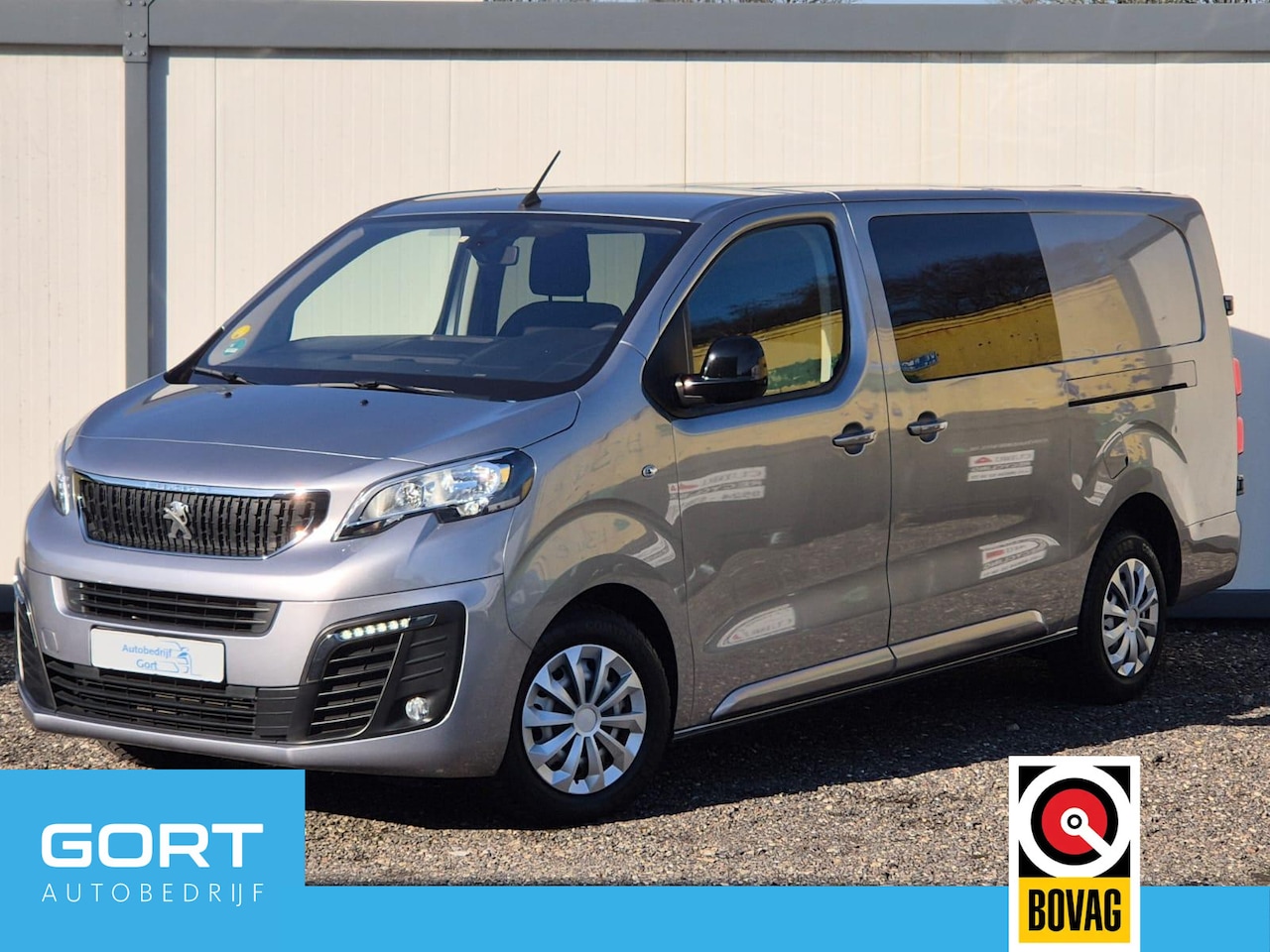 Peugeot Expert - 2.0 BlueHDI 180 S&S DC TREKHAAK - AutoWereld.nl
