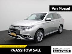 Mitsubishi Outlander - 2.4 PHEV Intense+ | Automaat | Apple Carplay/Android Auto | Stoelverwarming | Stuurverwarm