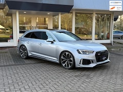 Audi RS4 - 2.9 TFSI quattro /pano/massage/matrix led