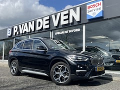BMW X1 - sDrive20i High Executive 192pk/141kW Automaat | Panodak | Afneembare trekhaak | Vol leder