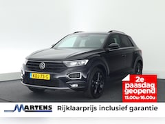 Volkswagen T-Roc - 1.5 TSI 150pk DSG Sport Black Style Trekhaak Led Stoelverwarming Virtual Cockpit Navigatie