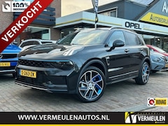 Lynk & Co 01 - 1.5 261PK Plug-in Hybrid Automaat + 20''/ Navi/ Clima/ Ad.Cruise/ Panorama/ Camera/ Full-L