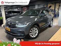 Volkswagen Tiguan - 1.4 TSI eHybrid comfort Business / navi / camera / carplay / boeken