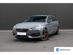 CUPRA Leon Sportstourer - 1.4 e-Hybrid 245 PK VZ Performance Panoramadak | Achteruitrijcamera | Adaptive cruise cont