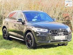 Audi Q5 - 2.0 TFSI quattro Sport S Line Black Edition/Pano/Leer/Navi/252pk