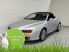 Alfa Romeo Spider - 2.2 JTS Exclusive CLIMA / CRUISE / LEER / NAVI