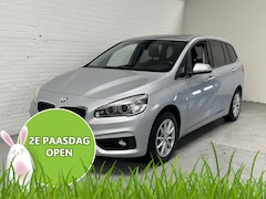 BMW 2-serie Active Tourer - 218i High Executive CLIMA / CRUISE /NAVI / TREKHAAK Dealer onderhouden