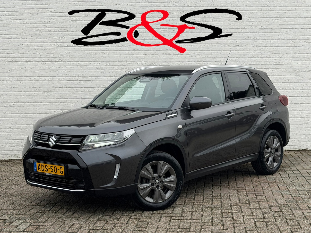Suzuki Vitara - 1.4 Boosterjet Hybrid Camera+Pdc Led Stoelverwarming Adapt Cruise carplay Dab+ Carplay Nav - AutoWereld.nl