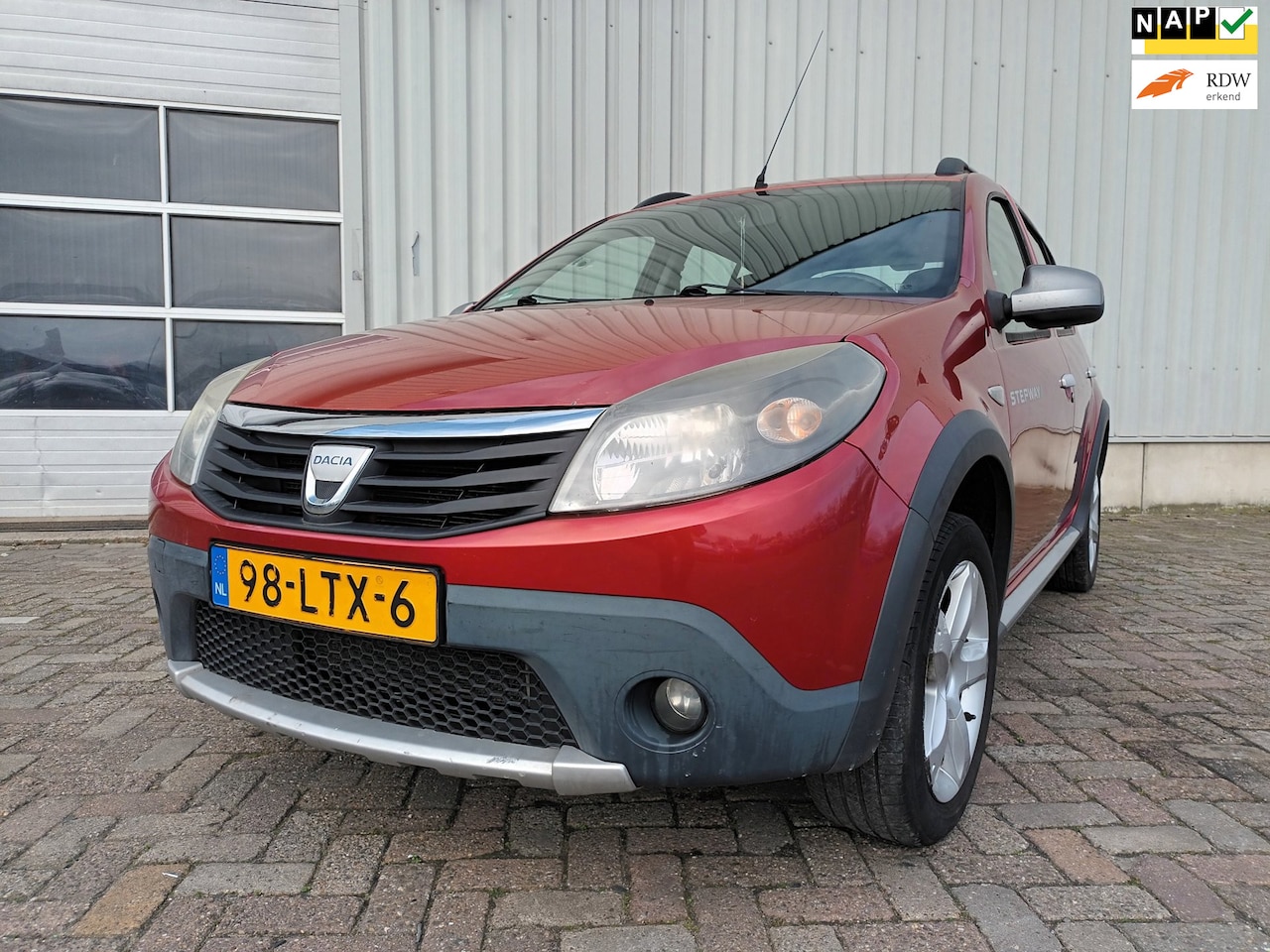 Dacia Sandero Stepway - 1.6 - Start niet - Lak schade - Schade - AutoWereld.nl