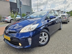 Toyota Prius - 1.8 Full Hybrid GARANTIE