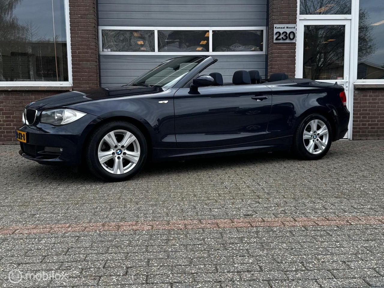 BMW 1-serie Cabrio - 118i AUT ECC-AIRCO/CRUISE/MF-STUUR - AutoWereld.nl