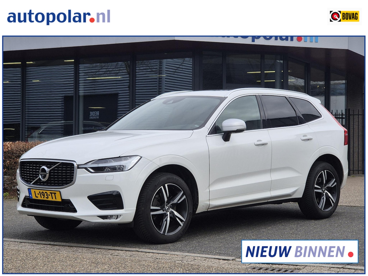 Volvo XC60 - 2.0 T5 R-Design Panodak/360Cam/Leder etc. - AutoWereld.nl