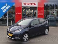Toyota Aygo X - X-PLAY NAVI AIRCO CAMERA EL-RAMEN BLUETOOTH APPLE/ANDROID NL-AUTO