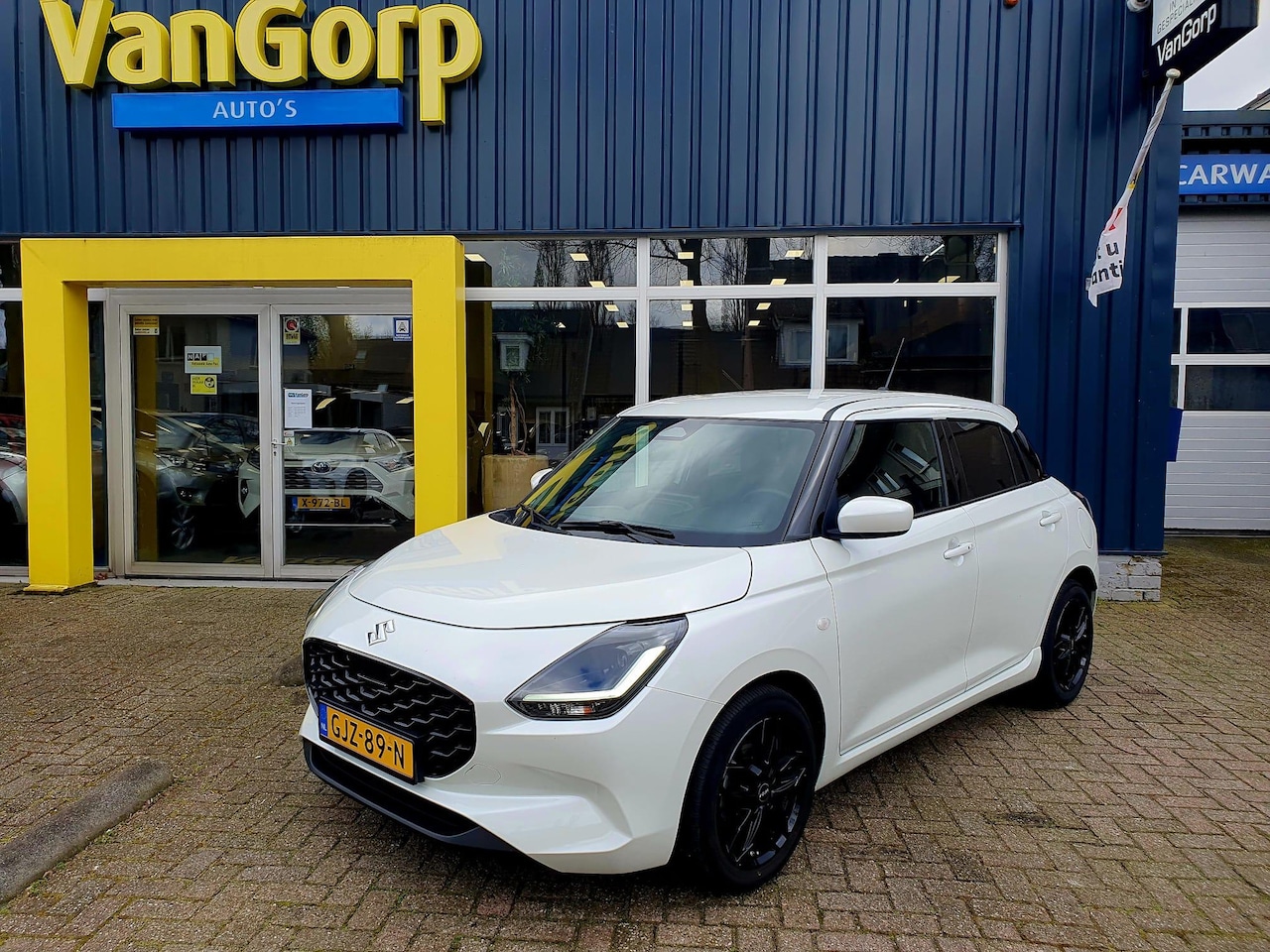 Suzuki Swift - 1.2 Select Smart Hybrid All-in prijs! - AutoWereld.nl