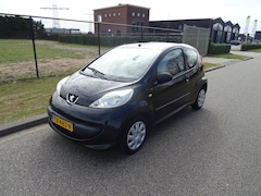 Peugeot 107 - 1.0-12V XR