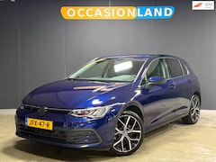 Volkswagen Golf - 1.5 eTSI Life Business|LED|SFEER|ACC|STUURV|STOELV|18INCH|