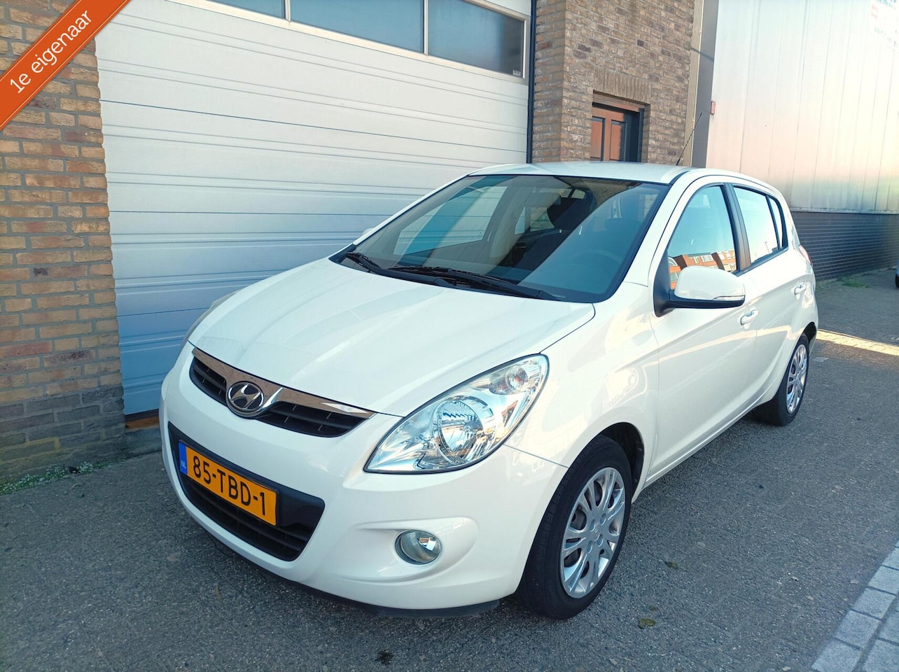 Hyundai i20 - 1.2i i-Motion Airco 1e Eigenaar APK 3-2027 - AutoWereld.nl